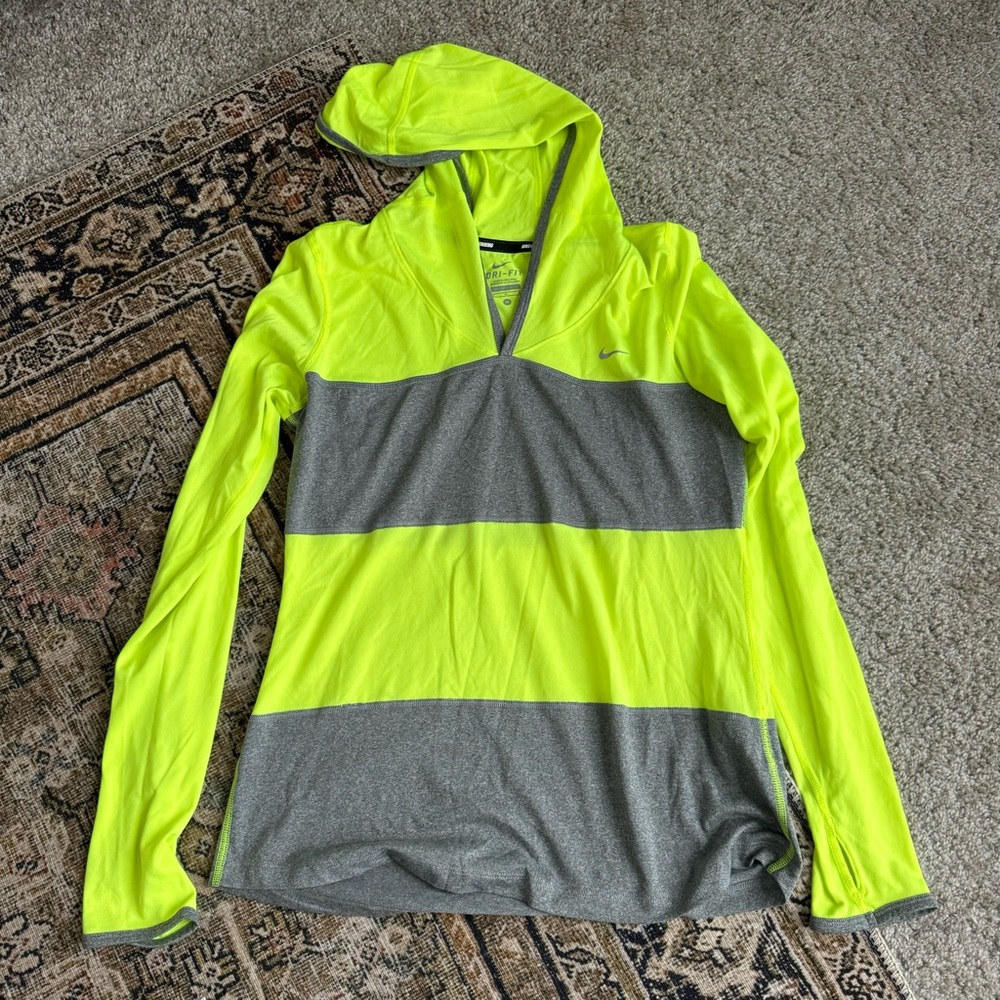 Nike dri fit hoodie
